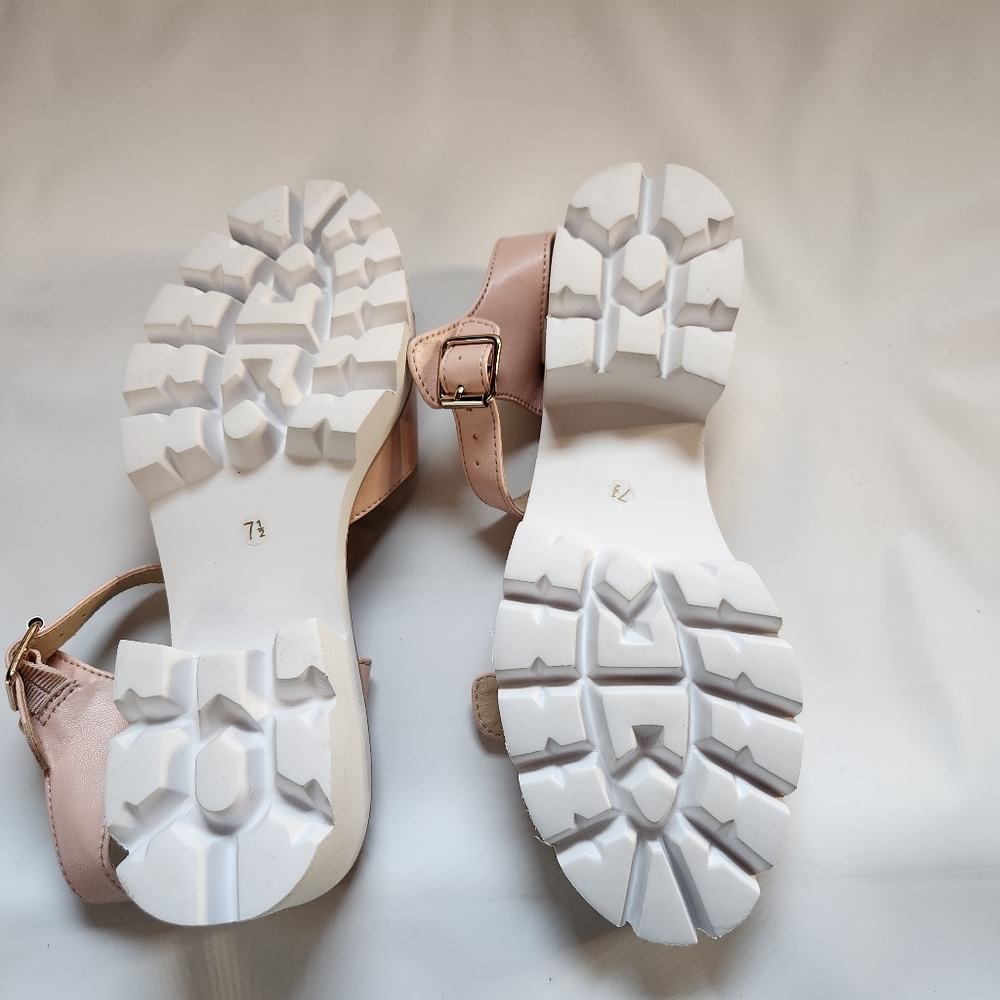 BC Footwear Blush So Famous Sandals Pink Vegan Leather Chunky Size 7.5 - Picture 8 of 15